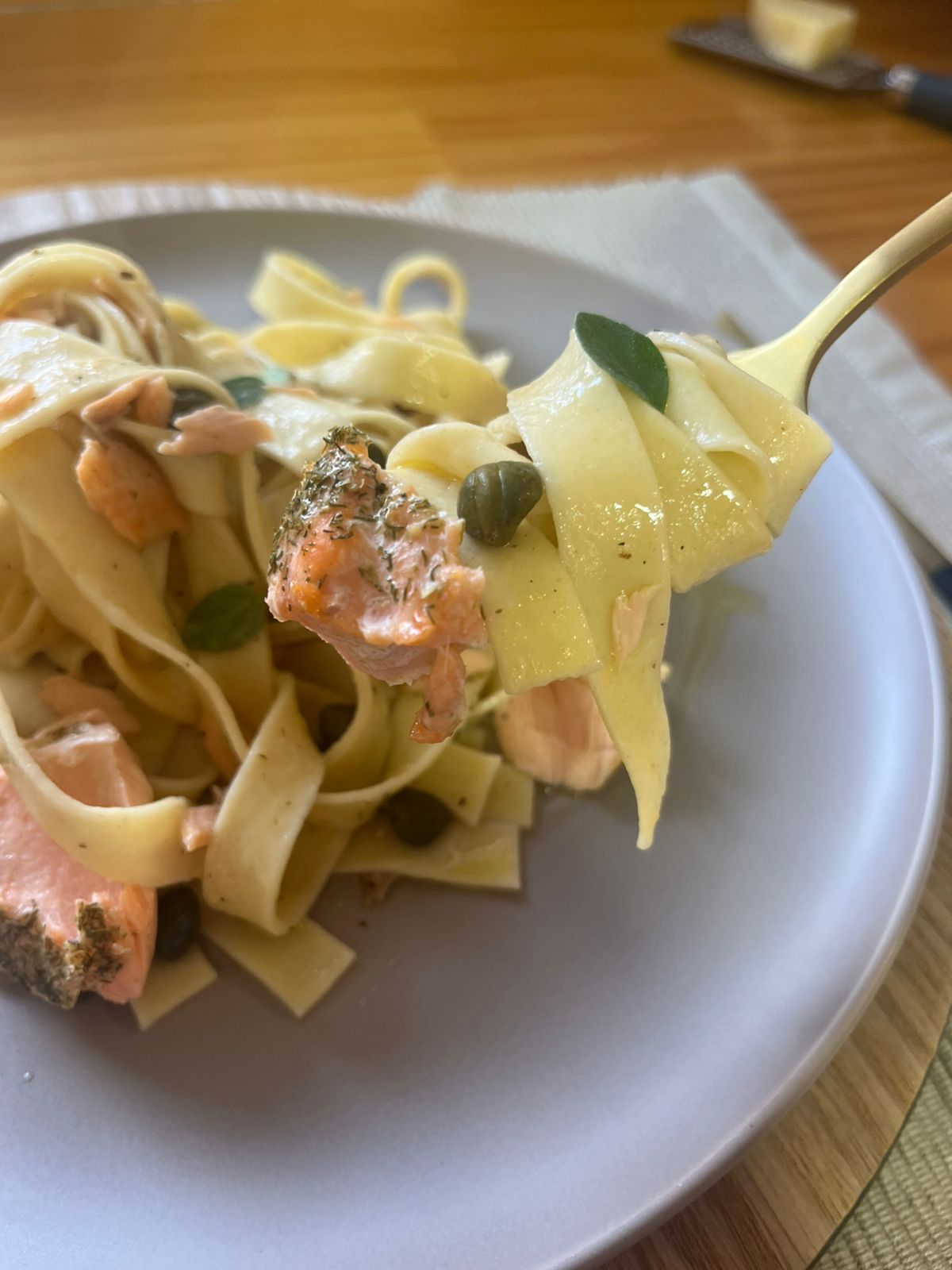Fettuccine al huevo